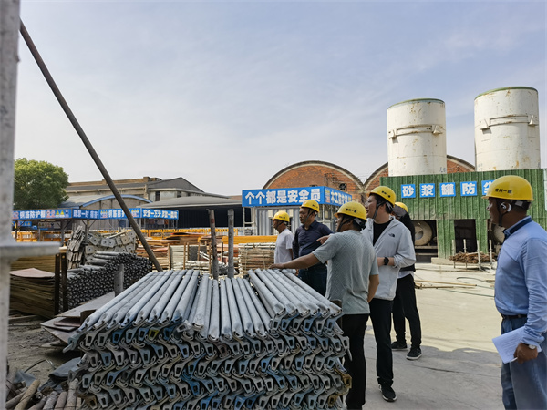 13 班组长接受检查图片_20250514165339.jpg